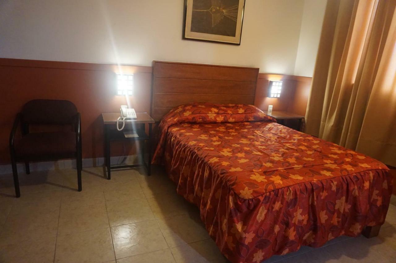 Hotel Santa Maria Lima Bagian luar foto