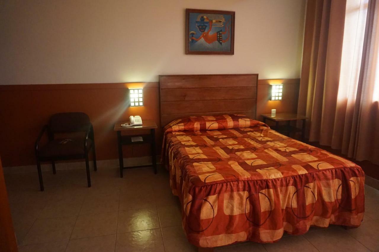 Hotel Santa Maria Lima Bagian luar foto